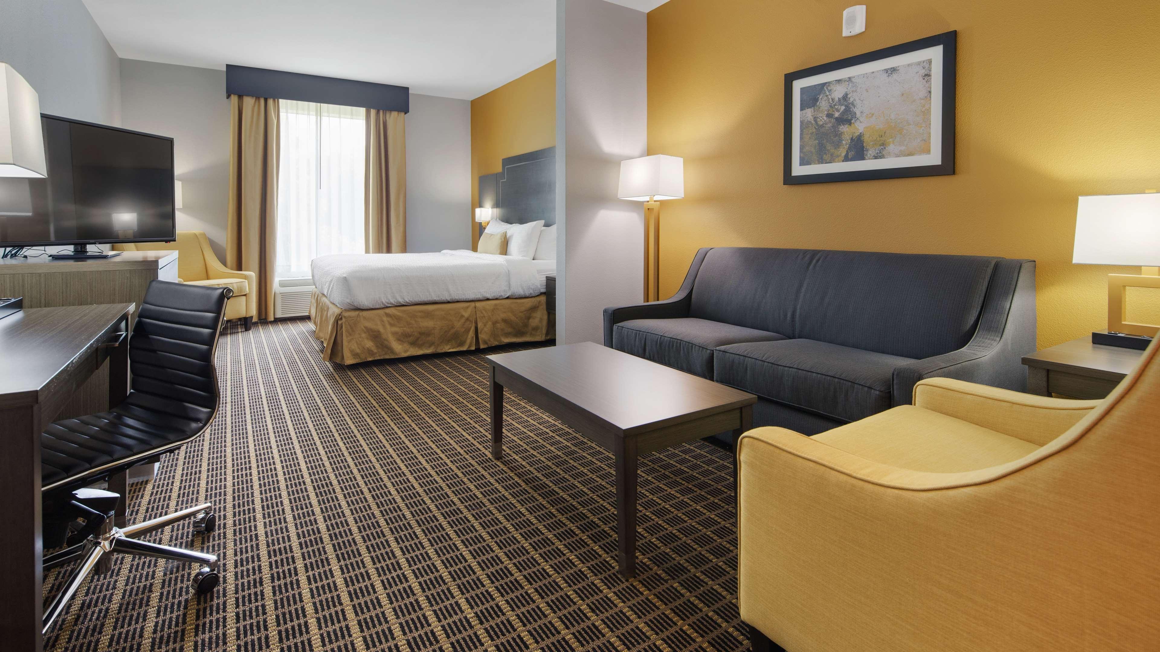 Best Western Plus Regency Park Walker Exterior foto